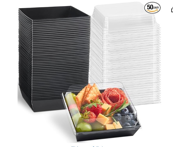 Bandeja Cuadrada Charcutera con Tapa Transparente/Base Negra Und Desechable